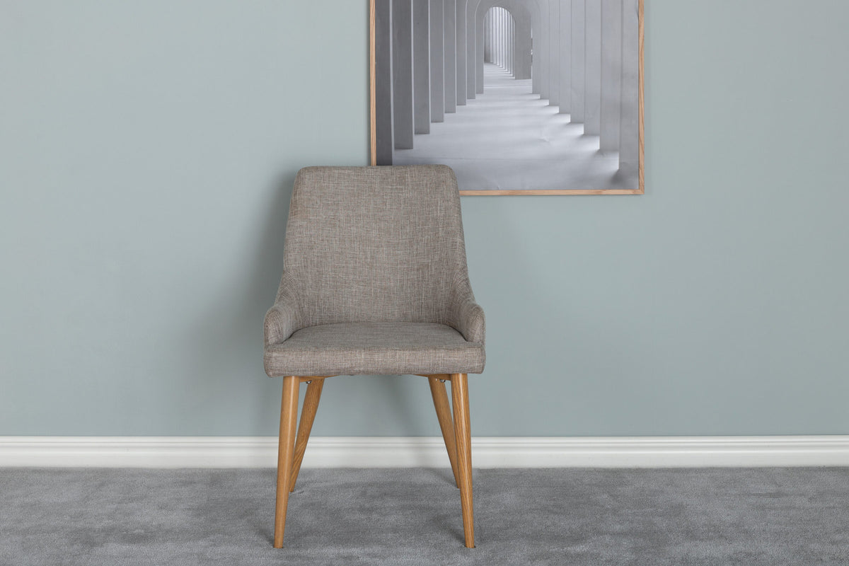 Plaza Stuhl in Grau / Natur präsentiert im Onlineshop von KAQTU Design AG. Stuhl ist von Venture Home