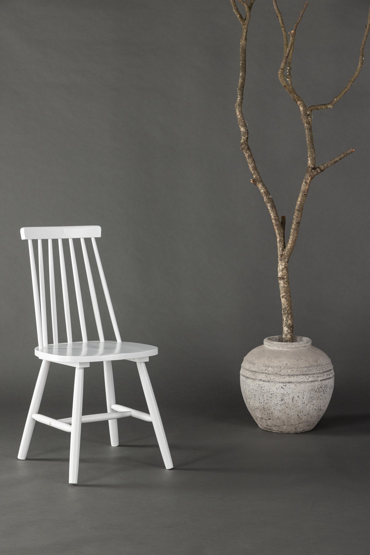 Lönneberga Esszimmerstuhl in Weiss präsentiert im Onlineshop von KAQTU Design AG. Stuhl ist von Venture Home