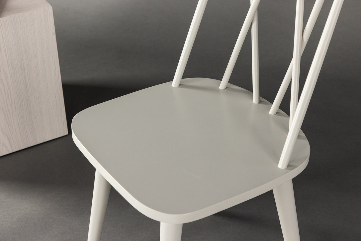Mariette Esszimmerstuhl in Hellgrau präsentiert im Onlineshop von KAQTU Design AG. Stuhl ist von Venture Home