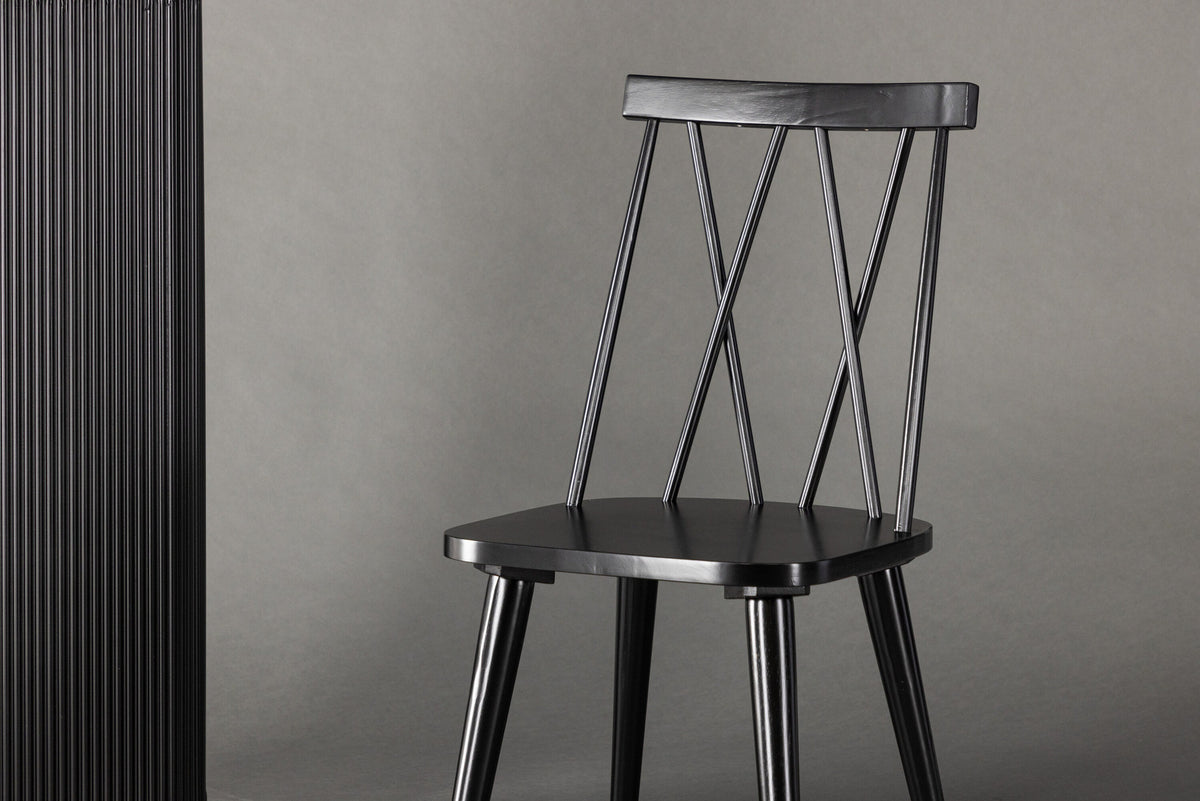 Mariette Esszimmerstuhl in Schwarz präsentiert im Onlineshop von KAQTU Design AG. Stuhl ist von Venture Home