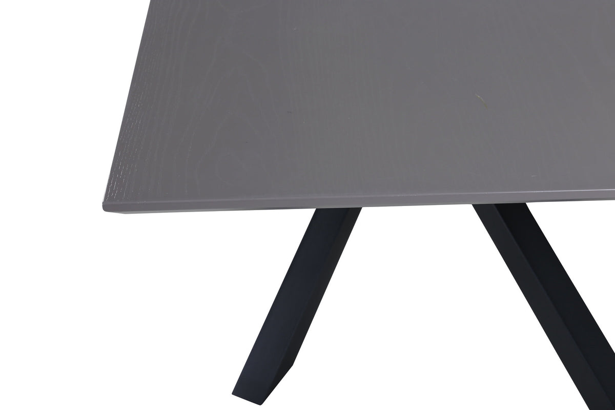 Piazza Esstisch in Schwarz / Grau präsentiert im Onlineshop von KAQTU Design AG. Esstisch ist von Venture Home