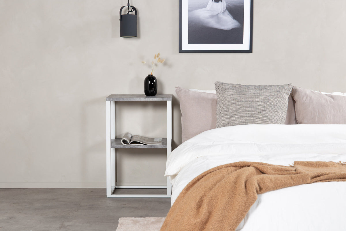 Rise Tisch in Weiss präsentiert im Onlineshop von KAQTU Design AG. Nachttisch ist von Venture Home