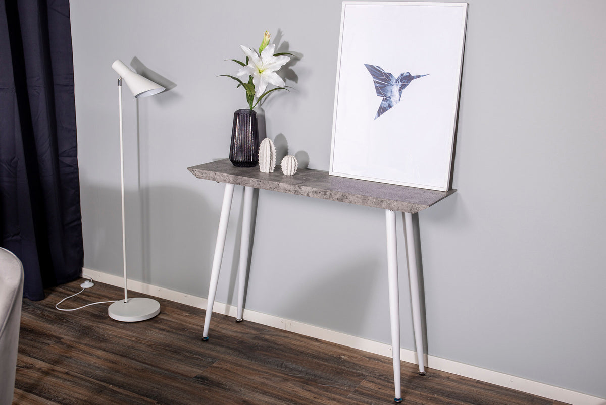 Edge Beistelltisch in Weiss präsentiert im Onlineshop von KAQTU Design AG. Beistelltisch ist von Venture Home