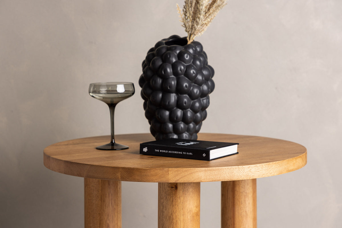 Duxbury Beistelltisch in Braun präsentiert im Onlineshop von KAQTU Design AG. Beistelltisch ist von Venture Home