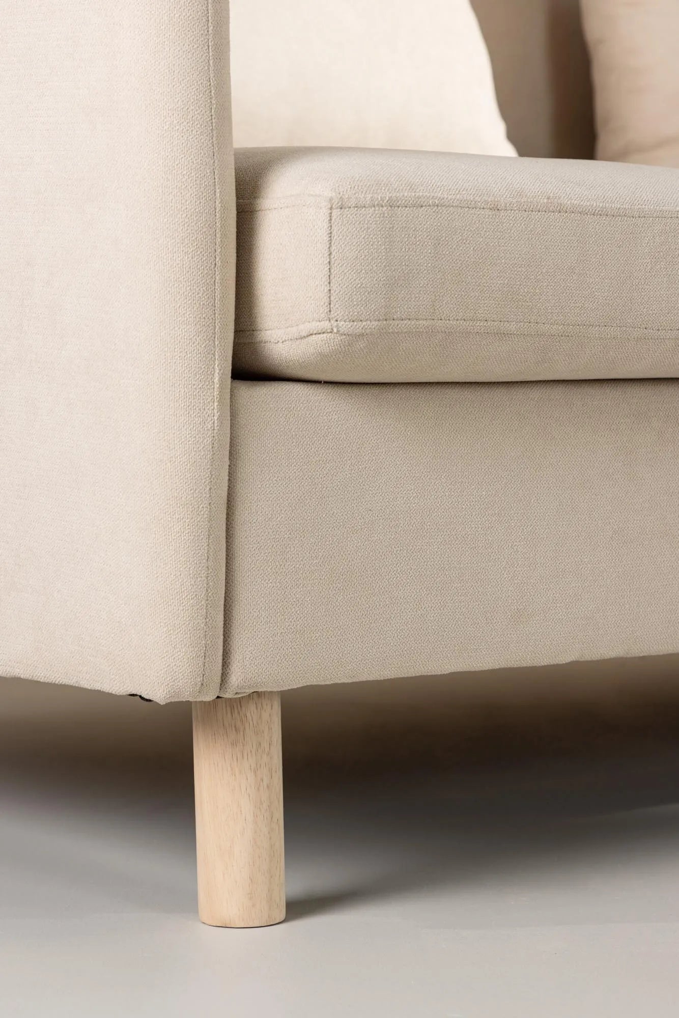 Komfortables Zero Sofa für zeitloses Design von Venture Home.