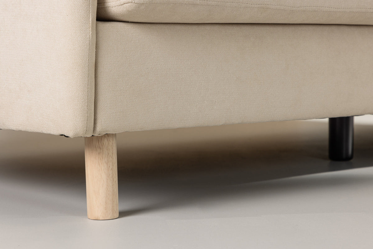 Zero 2-Seat Sofa in Beige präsentiert im Onlineshop von KAQTU Design AG. 2er Sofa ist von Venture Home