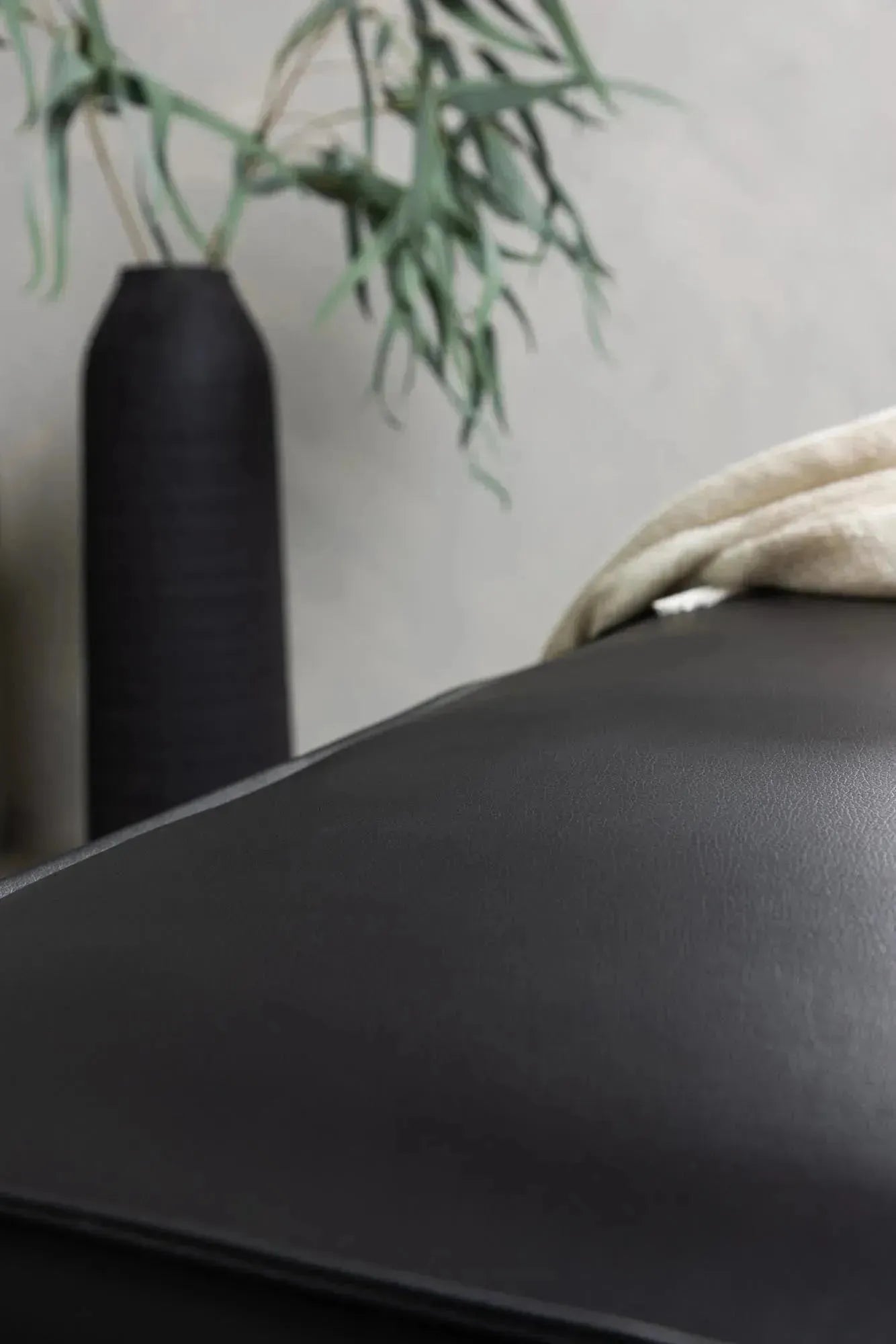 Palmero Hocker: Komfort und Design für Ihr stilvolles Interieur.