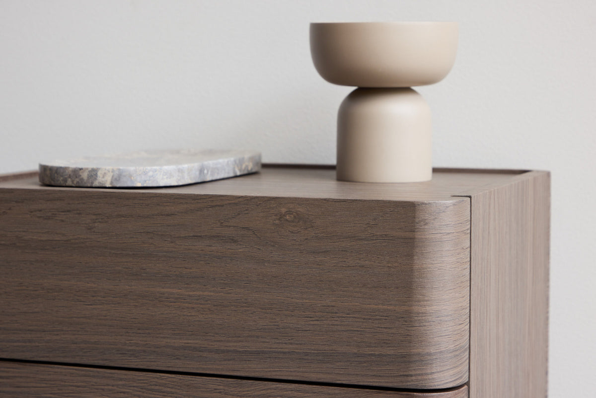 Noble Nachttisch in Mocca präsentiert im Onlineshop von KAQTU Design AG. Korpus ist von Venture Home
