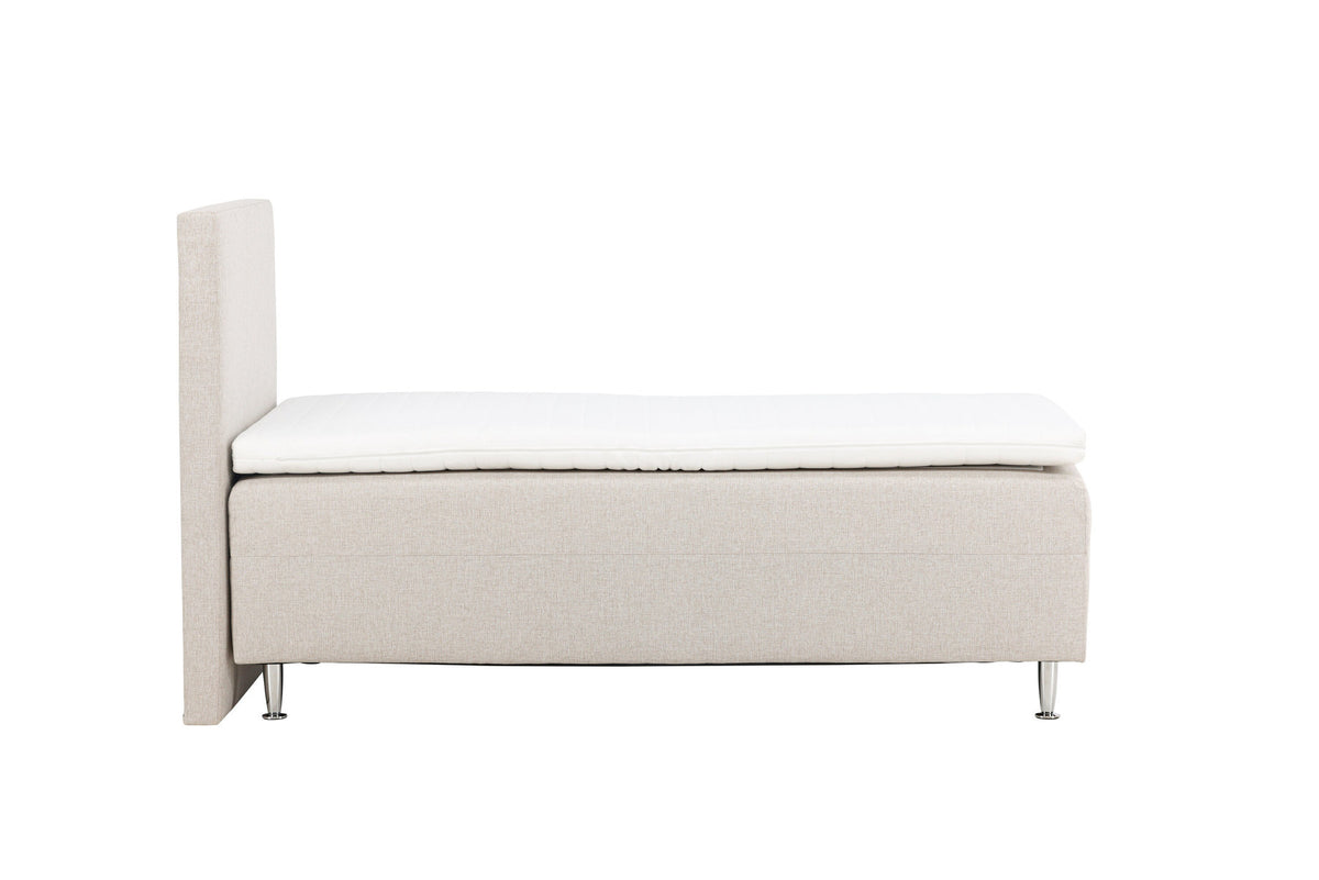 Bett Mesa in Beige präsentiert im Onlineshop von KAQTU Design AG. Bett ist von Venture Home