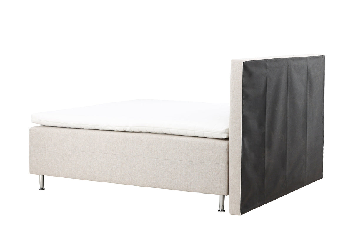 Bett Mesa in Beige präsentiert im Onlineshop von KAQTU Design AG. Bett ist von Venture Home