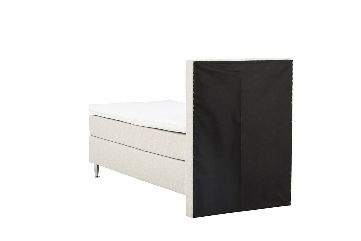 Bett Toledo in Beige präsentiert im Onlineshop von KAQTU Design AG. Bett ist von Venture Home
