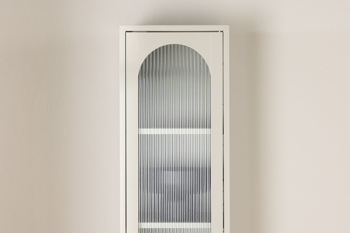 Cali Kabinett in Beige präsentiert im Onlineshop von KAQTU Design AG. Cabinet ist von Venture Home