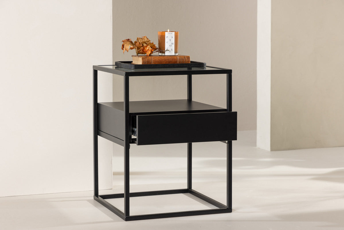 Fortaleza Beistelltisch in Schwarz präsentiert im Onlineshop von KAQTU Design AG. Beistelltisch ist von Venture Home