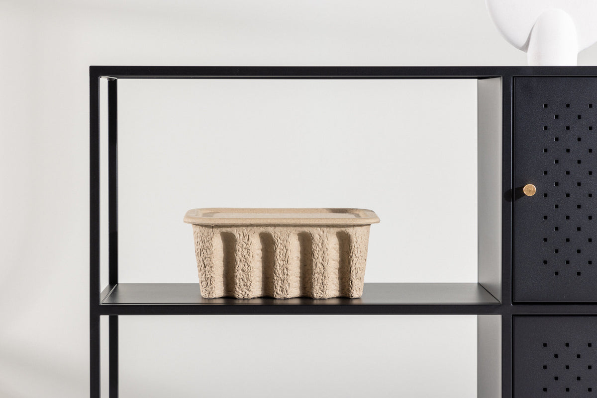 Salta Cabinet in Schwarz präsentiert im Onlineshop von KAQTU Design AG. Cabinet ist von Venture Home