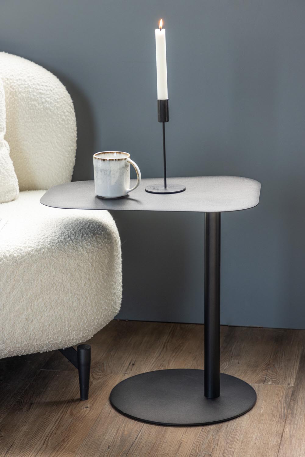 San Jose Beistelltisch in Schwarz präsentiert im Onlineshop von KAQTU Design AG. Beistelltisch ist von Venture Home
