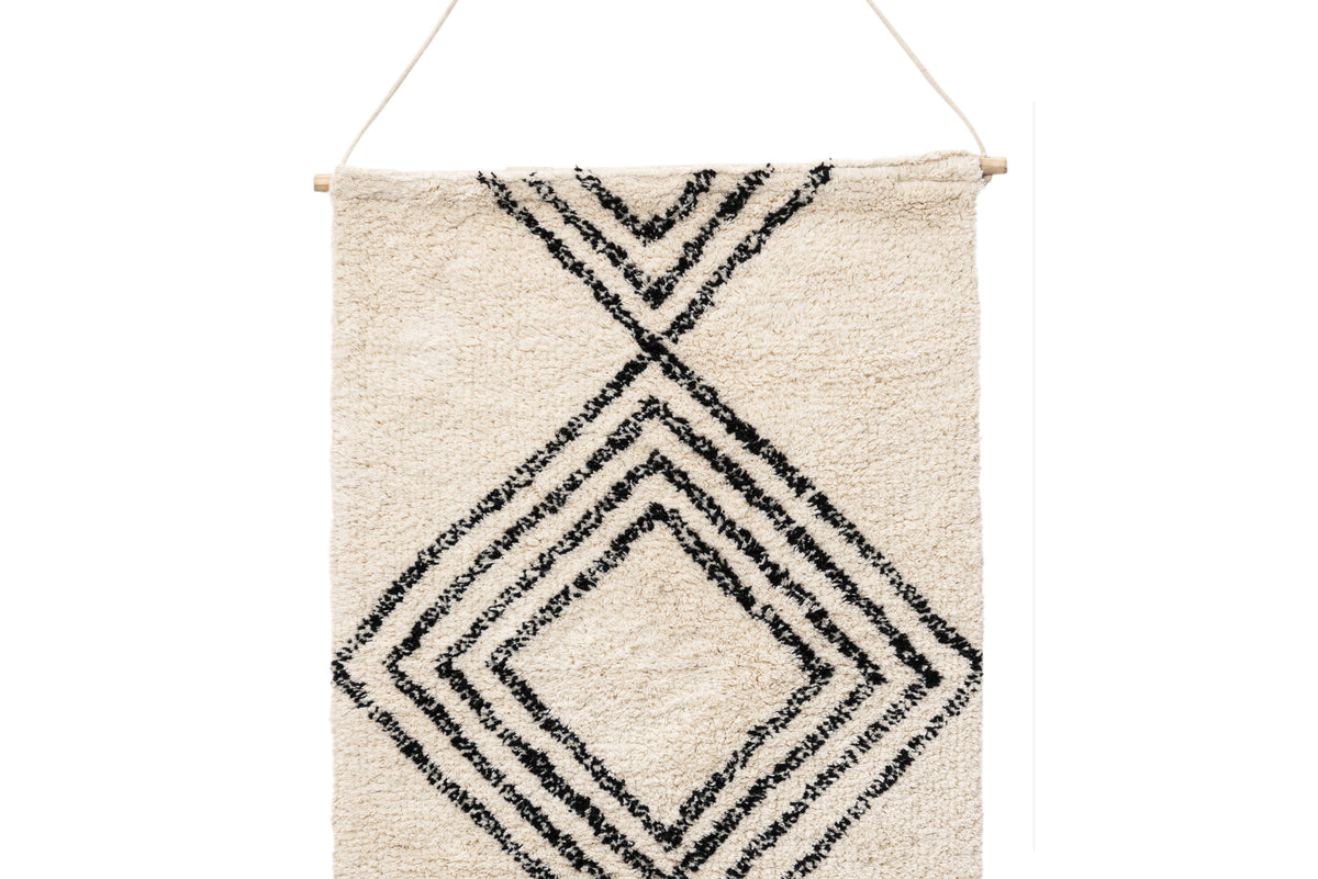 Lovis Wanddeko in Cremefarben präsentiert im Onlineshop von KAQTU Design AG. Wandteppich ist von Venture Home
