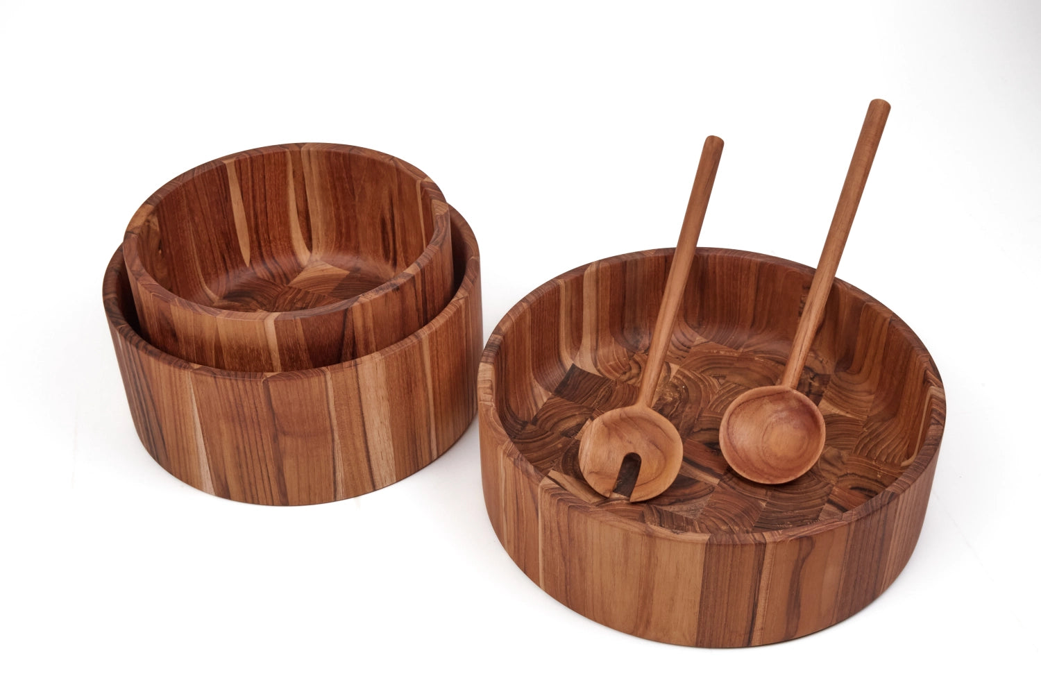 Bold Salatschale M D26cm H11cm in Braun präsentiert im Onlineshop von KAQTU Design AG. Schale ist von Teak Haus