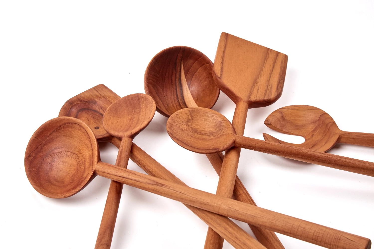 Moon Servierlöffel 33x7.8x2.5cm in Braun präsentiert im Onlineshop von KAQTU Design AG. Küchenhelfer ist von Teak Haus