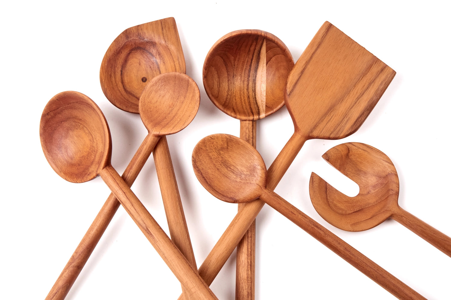 Moon Suppenlöffel 33x7x5.5cm in Braun präsentiert im Onlineshop von KAQTU Design AG. Küchenhelfer ist von Teak Haus