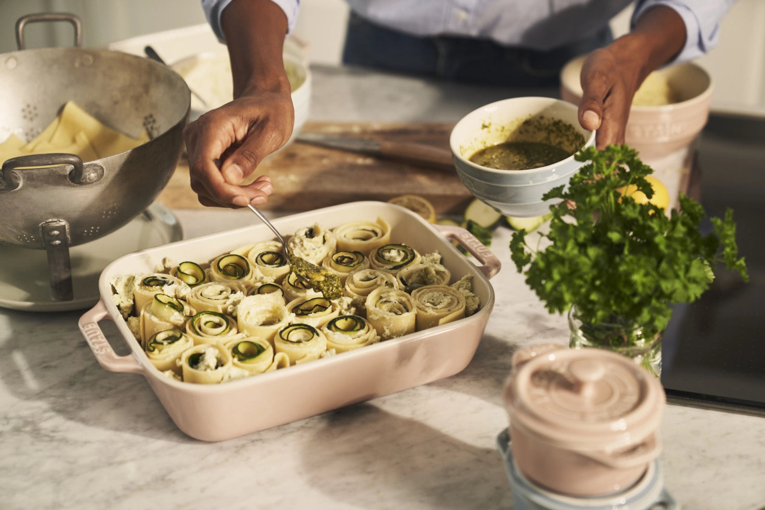 2 °. Ceramica Ofenformset 20x16 e 27x20cm, rosa chiaro