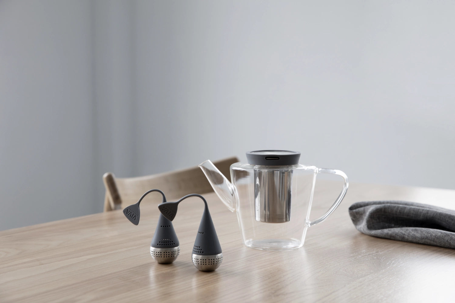 Passoire à thé pour infusion infuseur à thé D4cm H16cm gris