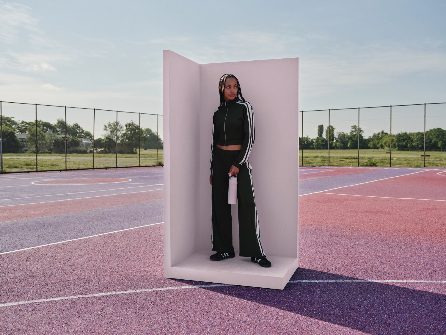 IceFlow Flip Straw Flasche 0.7l rose quartz in Pink präsentiert im Onlineshop von KAQTU Design AG. Trinkflaschen ist von Stanley