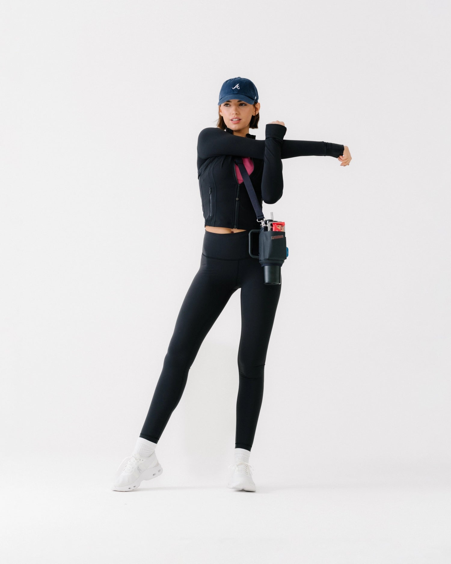 All-Day Quencher Carry-All 1.18l black in Schwarz präsentiert im Onlineshop von KAQTU Design AG. Zutaten ist von Stanley