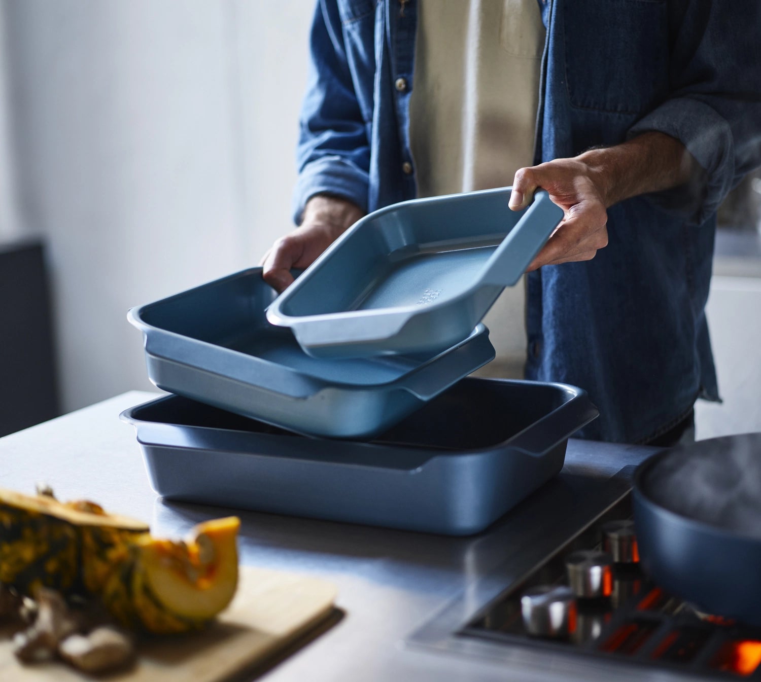 Nest oven baking pan M 24x24cm H6.5cm non -stick -coated