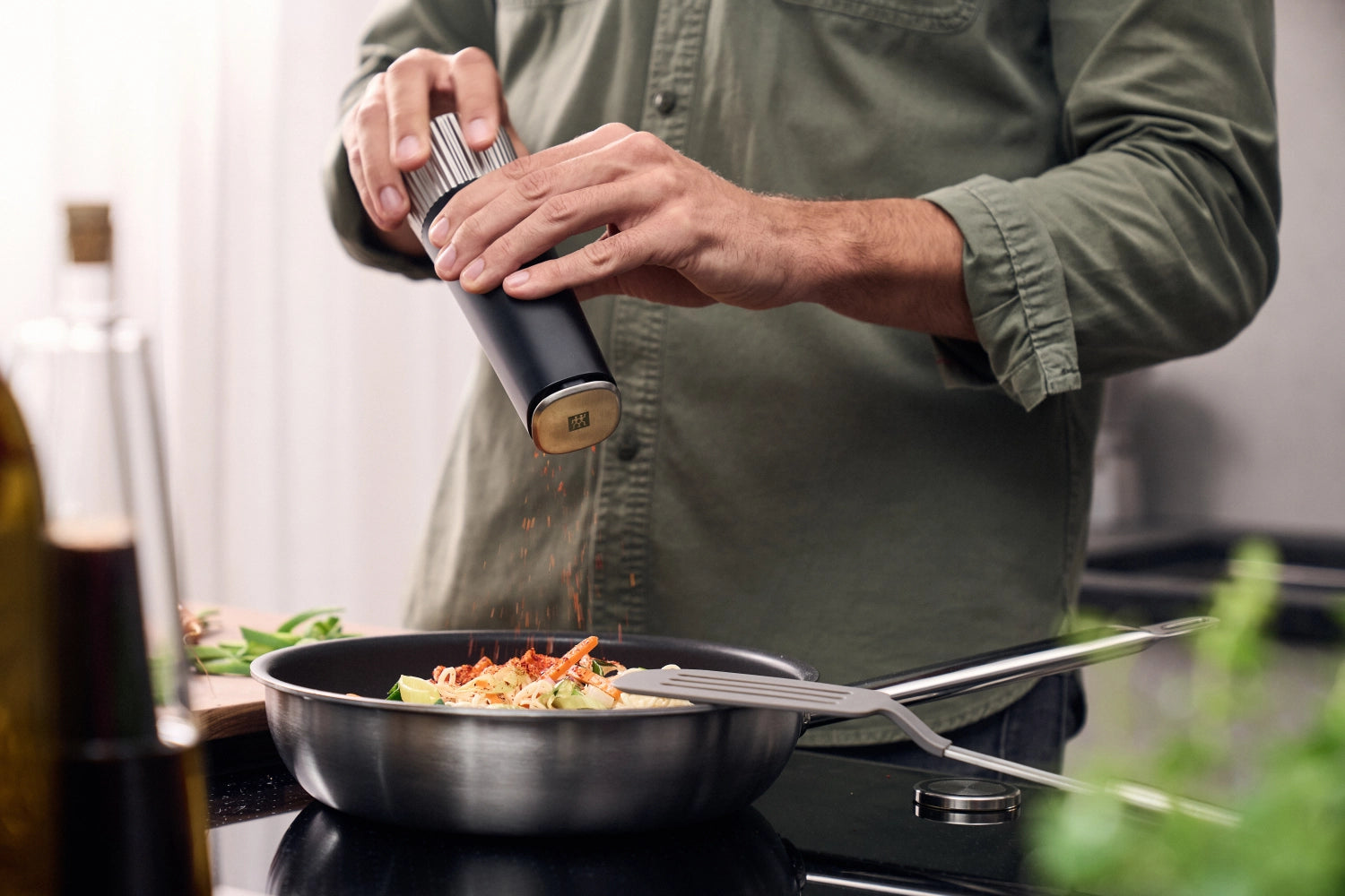 Pro Gewürzmühle 19cm nero