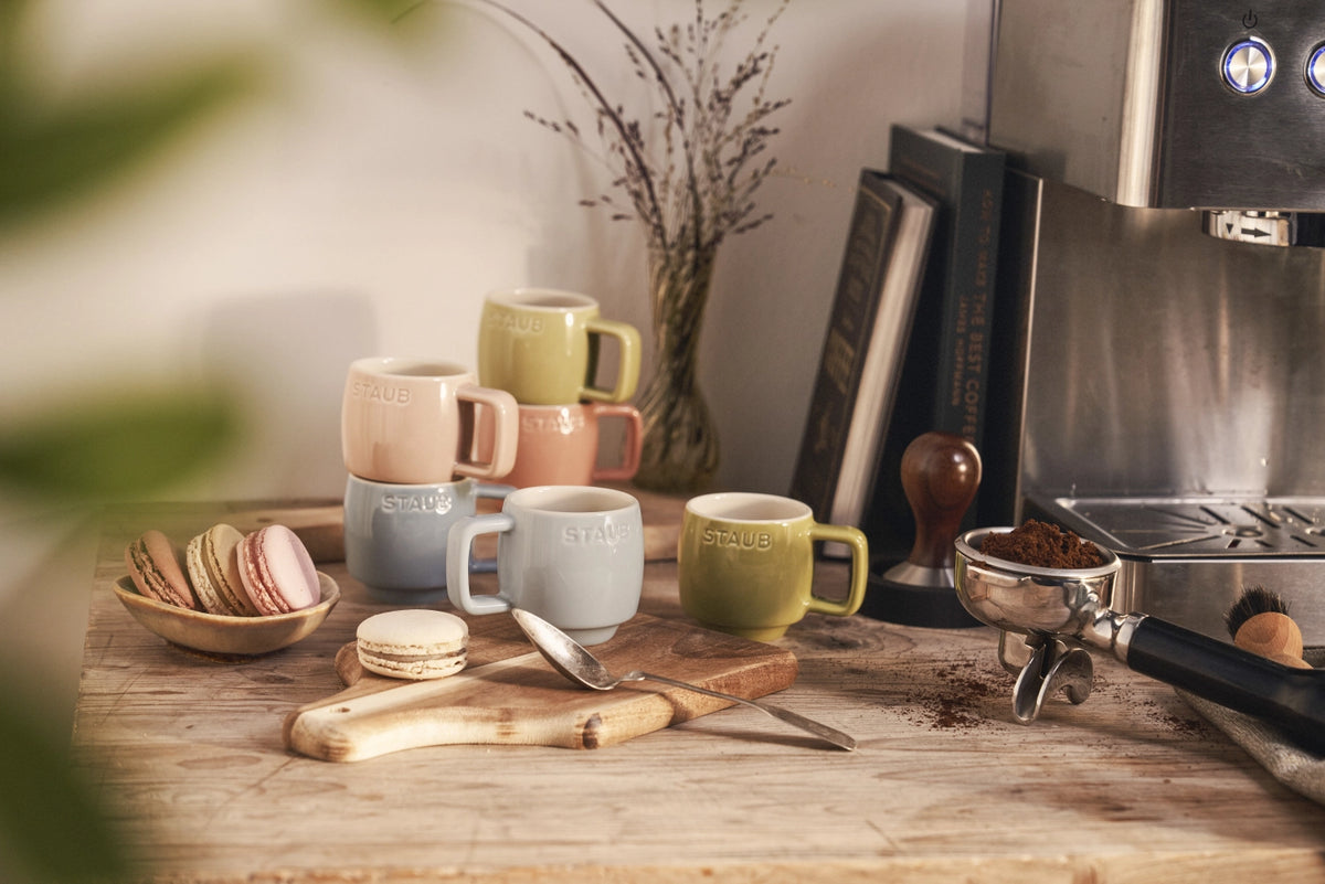 6tlg. Tassenset XS 100ml in Mehrfarbig präsentiert im Onlineshop von KAQTU Design AG. Espressotassen ist von Staub