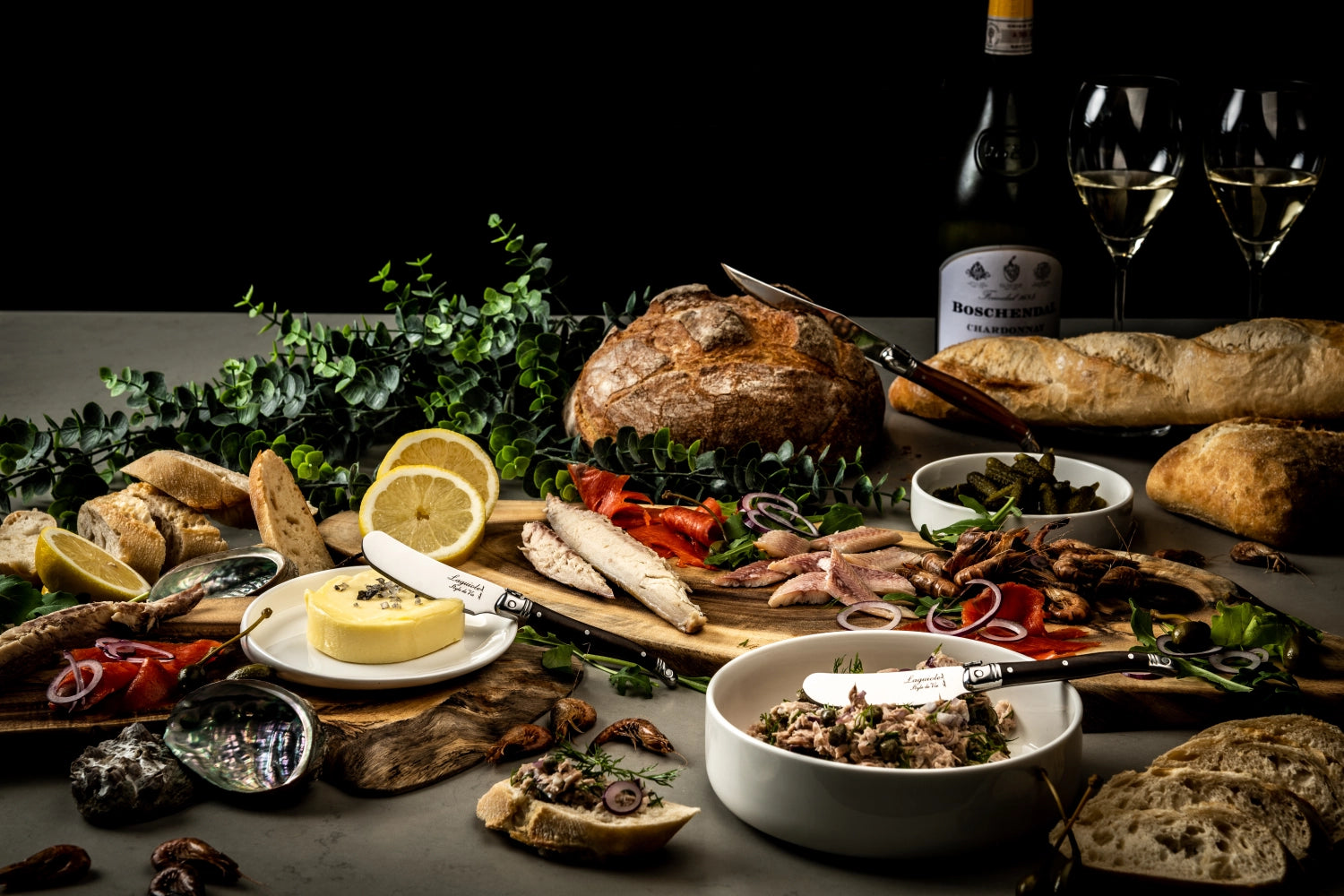 Couteau à beurre Laguiole Premium Line bois foncé