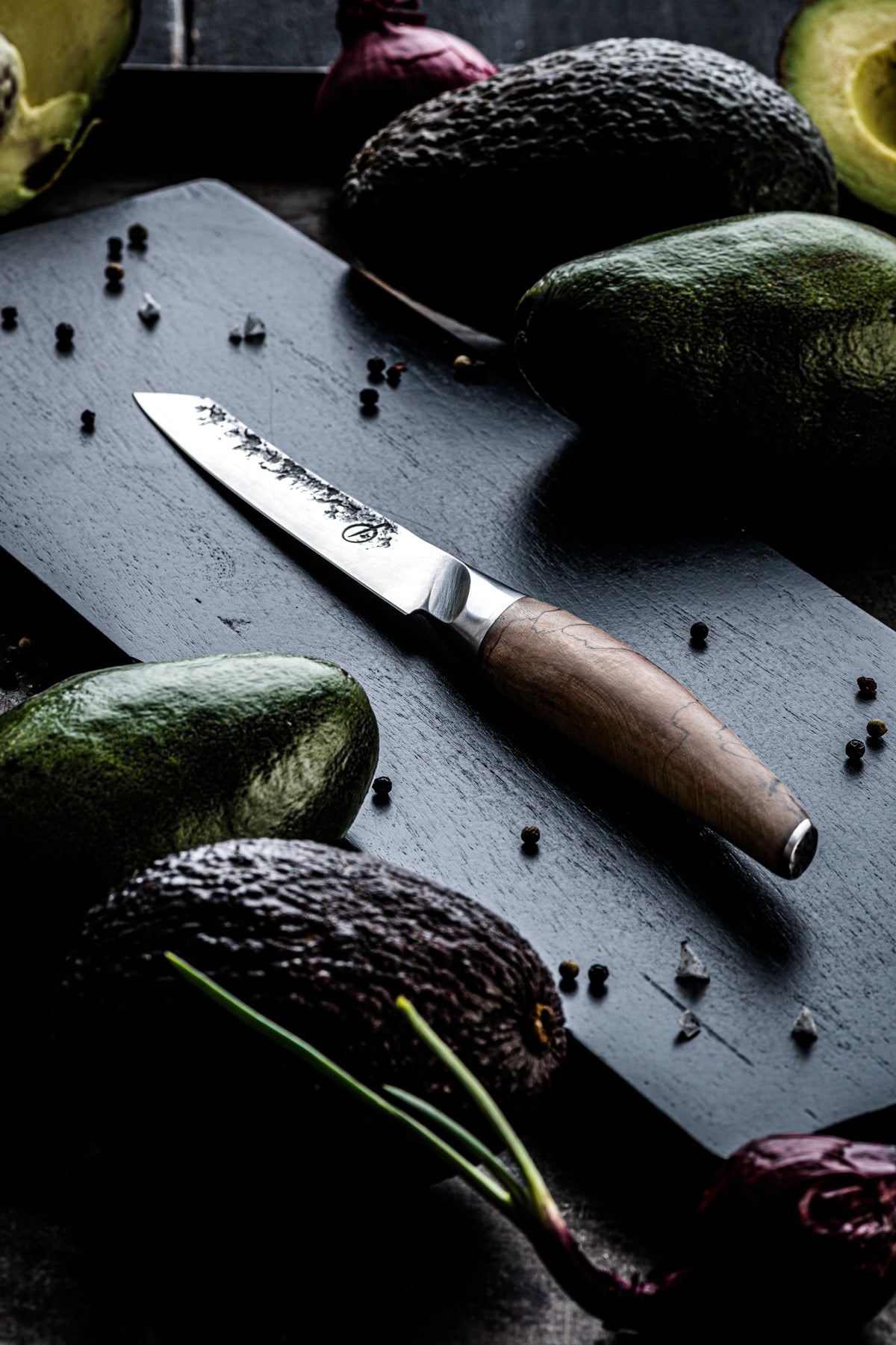 Katai Universalmesser 13cm in Gelb präsentiert im Onlineshop von KAQTU Design AG. Küchenmesser ist von Forged