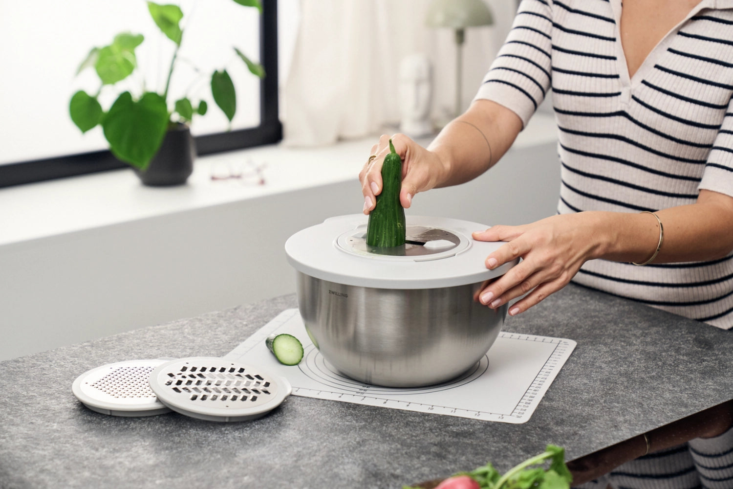 5e. Ensemble d'accessoires Fresh & Save Bowls