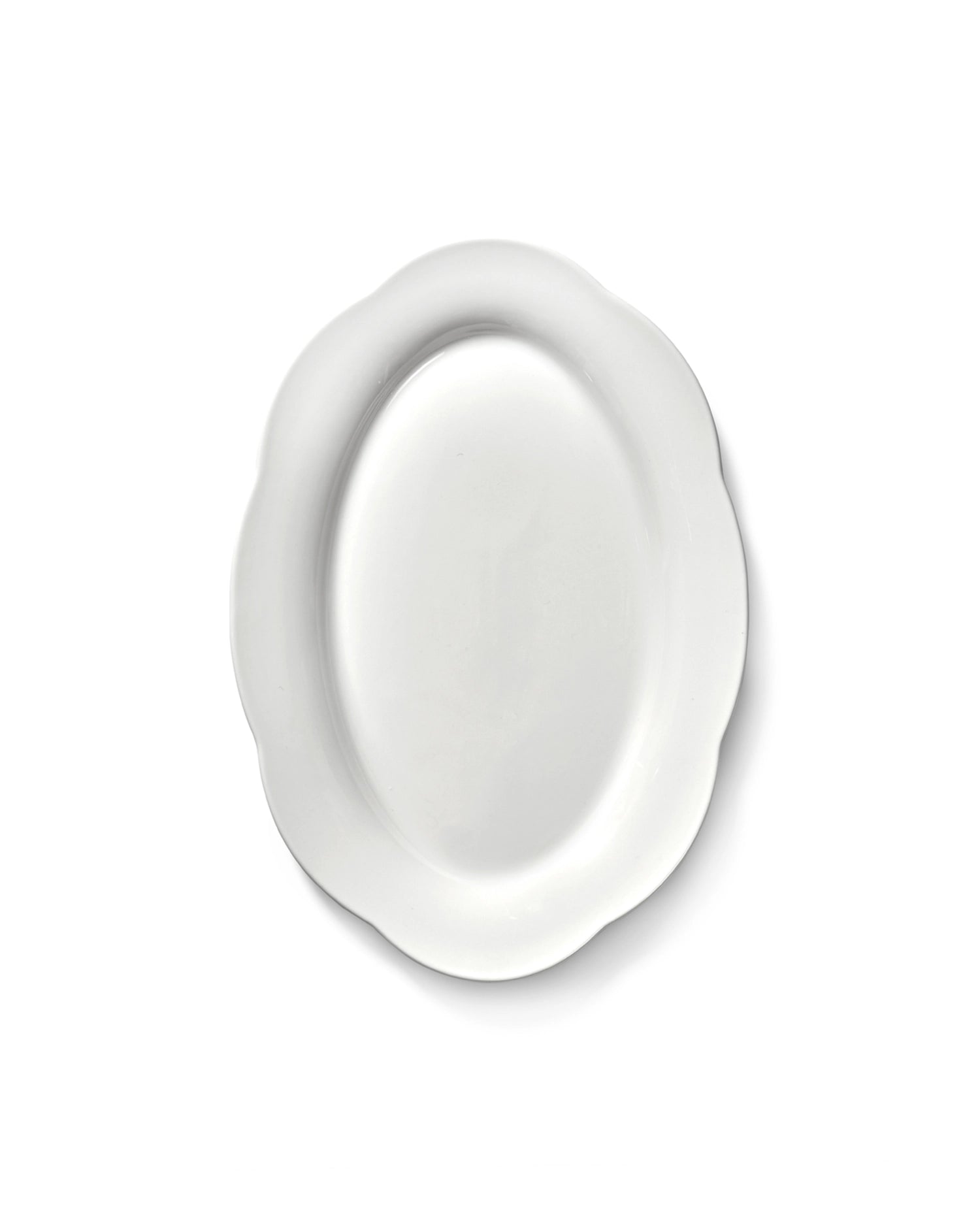 Silhouette Teller tief oval 30x21x3.2cm weiss Porzellan in Weiss präsentiert im Onlineshop von KAQTU Design AG. Teller ist von Serax