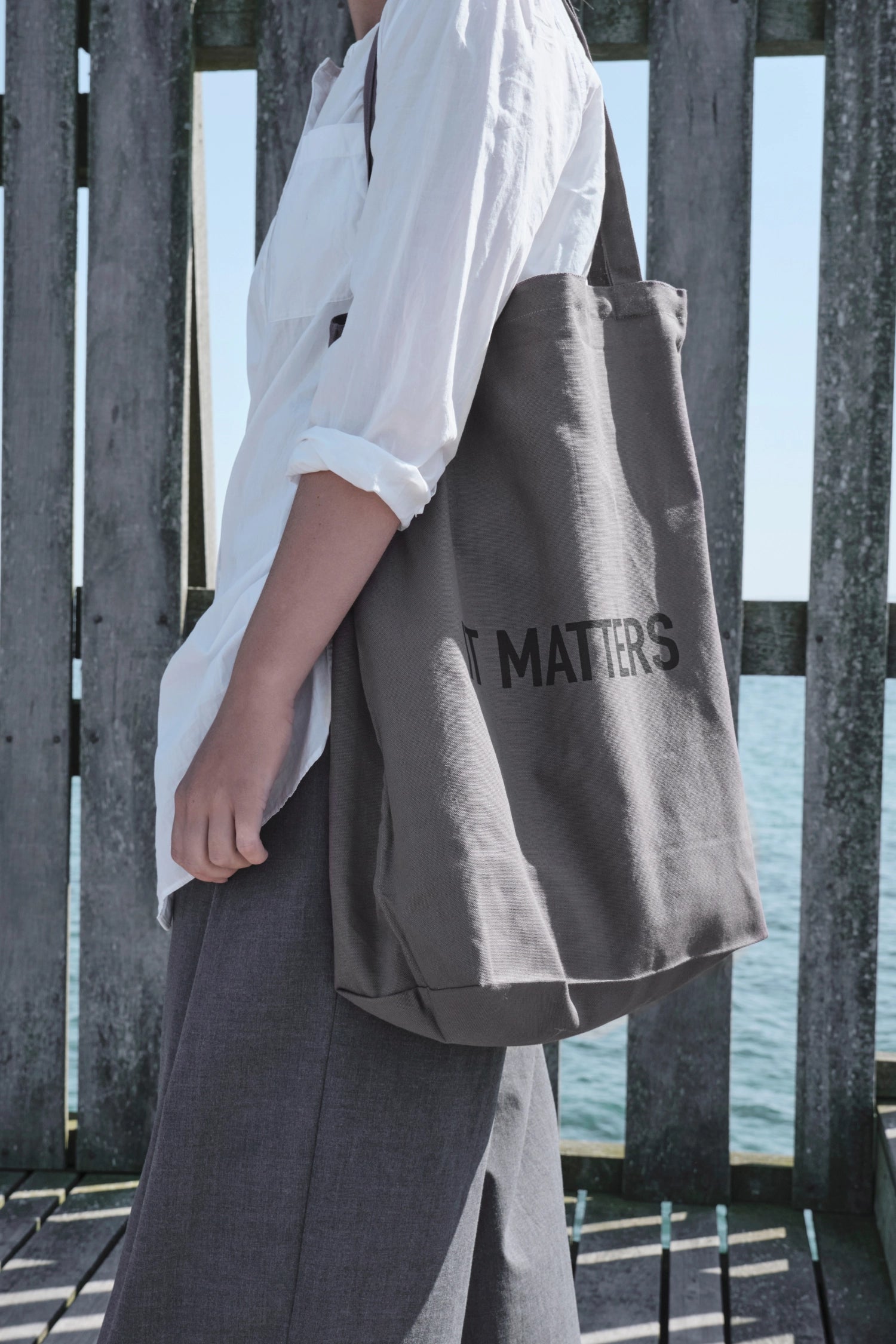 It Matters sac 50x35x15cm coton biologique gris foncé