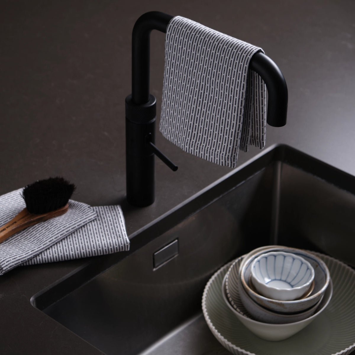 3er Set Spültuch 30x35cm morning grey Biobaumwolle in Grau präsentiert im Onlineshop von KAQTU Design AG. Küchentuch ist von The Organic Company