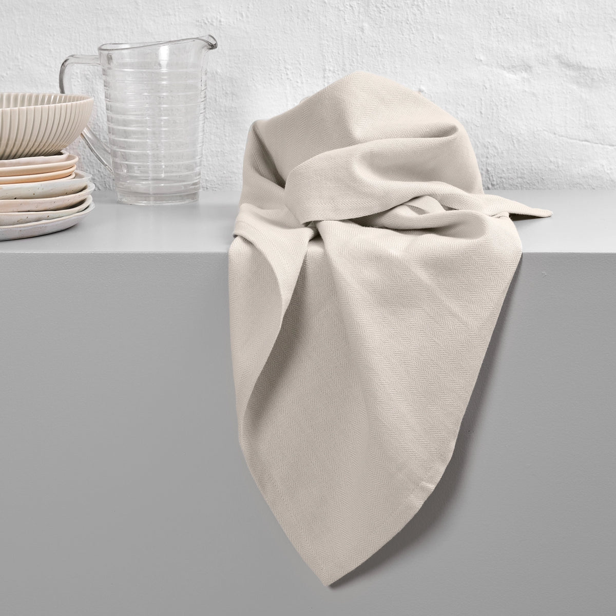 Geschirrtuch 53x86cm stoneBiobaumwolle in Beige präsentiert im Onlineshop von KAQTU Design AG. Küchentuch ist von The Organic Company