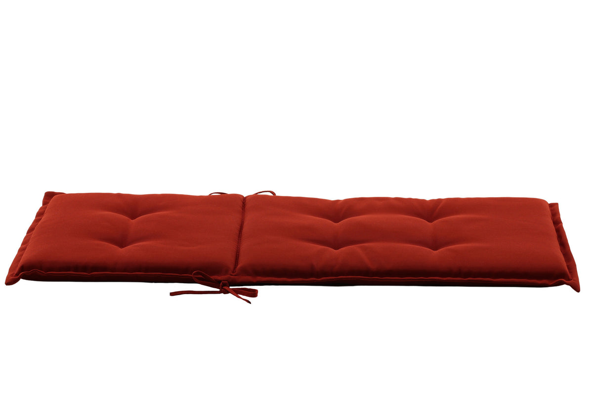 Kissen 5 pos in Rot präsentiert im Onlineshop von KAQTU Design AG. Sitzkissen ist von Venture Home