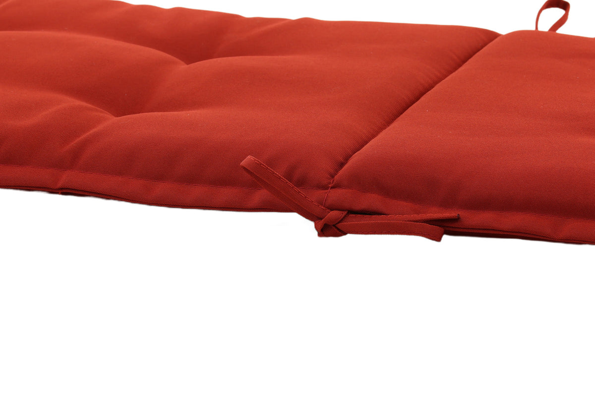 Kissen 5 pos in Rot präsentiert im Onlineshop von KAQTU Design AG. Sitzkissen ist von Venture Home