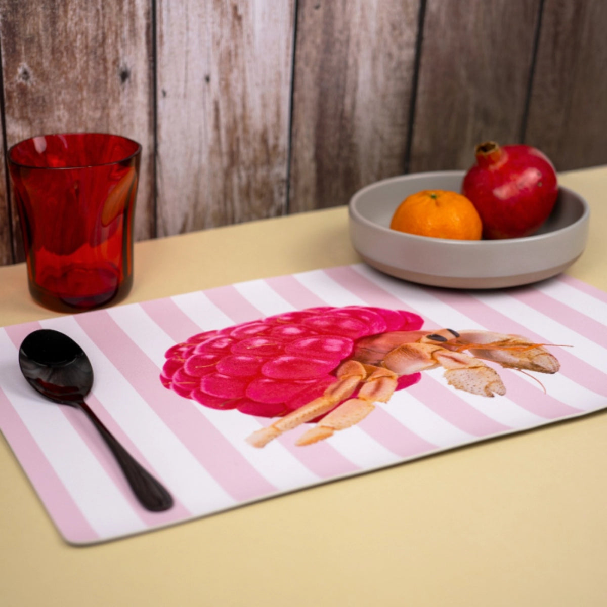 Tischset beidseitig bedruckt Krabbe PVC in Mehrfarbig präsentiert im Onlineshop von KAQTU Design AG. Tischset ist von Easy Life