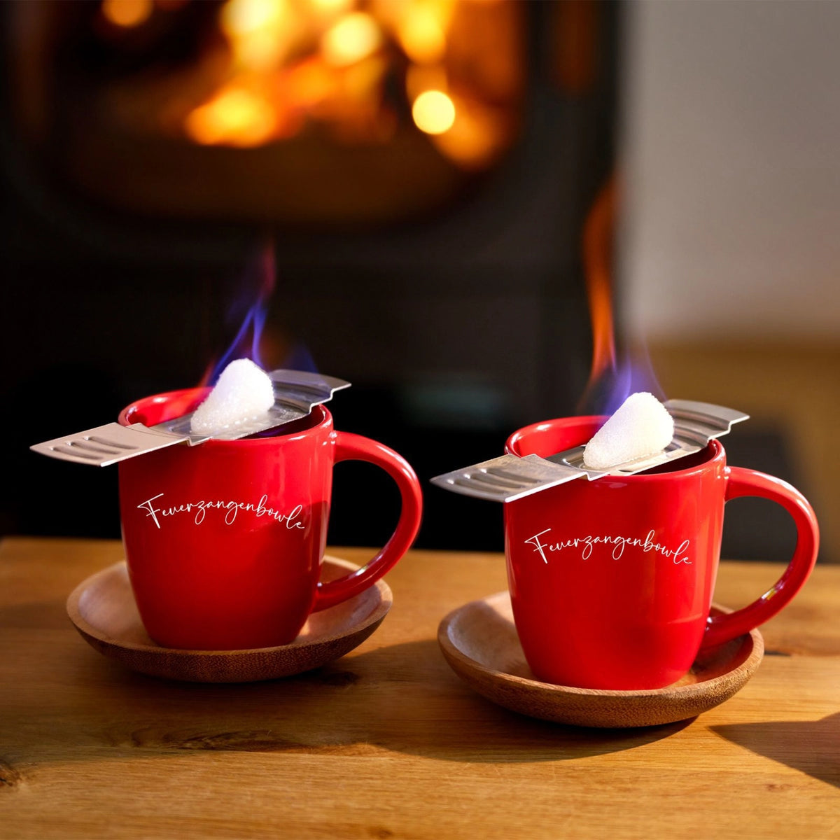 4 pinces à sucre pour punch "Feuerzangenbowle" in Silber präsentiert im Onlineshop von KAQTU Design AG. Besteck ist von Westmark