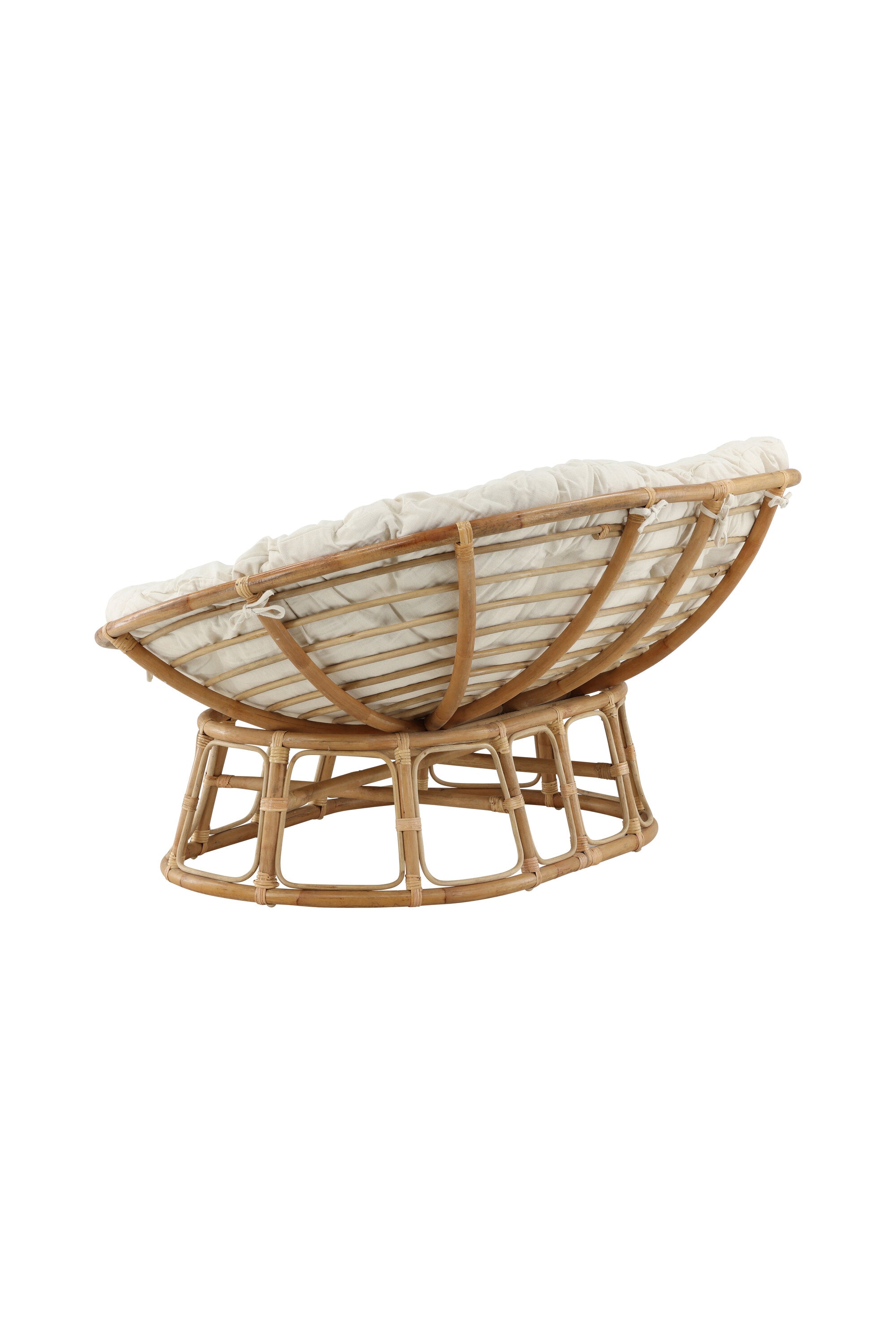 Die Mamasan Sonnenlounge von Venture Home vereint Stil und Komfort, ideal für Garten oder Terrasse zum Relaxen.
