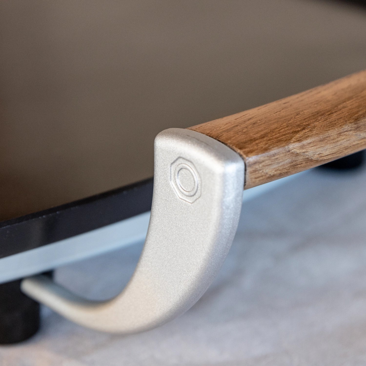 Pro Elektrische Grillplatte 68x35x10.3cm in Schwarz präsentiert im Onlineshop von KAQTU Design AG. Küchengerät ist von Boska