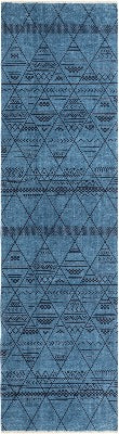 Kriens Maya V4 in Blau präsentiert im Onlineshop von KAQTU Design AG. Teppich ist von Hadorn