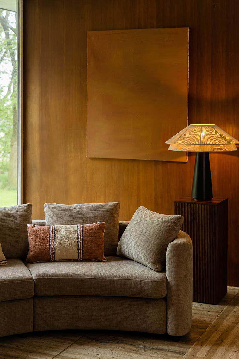Sofa Fernon in Caramel präsentiert im Onlineshop von KAQTU Design AG. 2er Sofa ist von Dutchbone