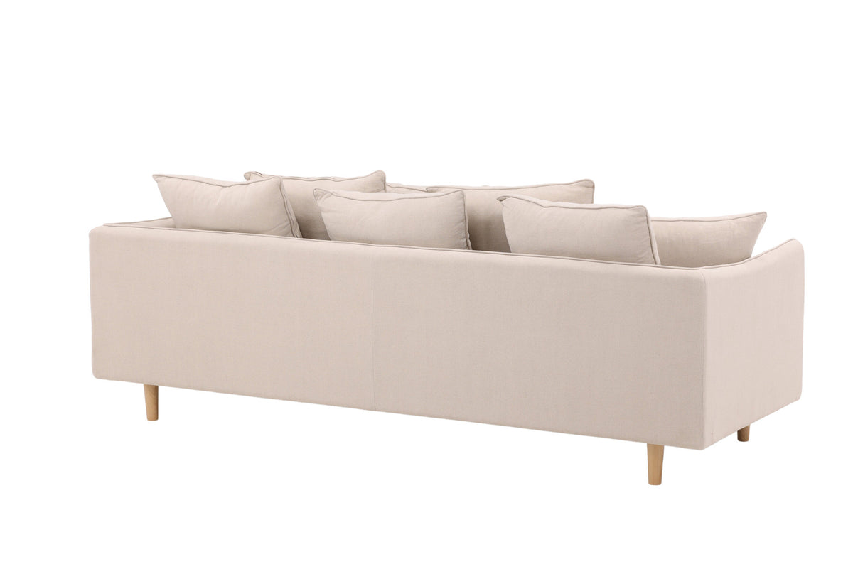 Segelskären Sofa in Beige präsentiert im Onlineshop von KAQTU Design AG. 3er Sofa ist von Vind
