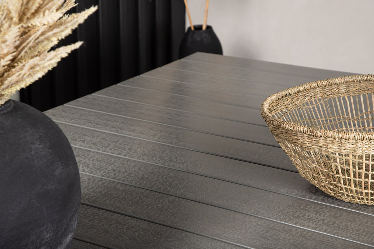 Levels Gartentisch ausziehbar in Schwarz präsentiert im Onlineshop von KAQTU Design AG. Gartentisch ist von Venture Home