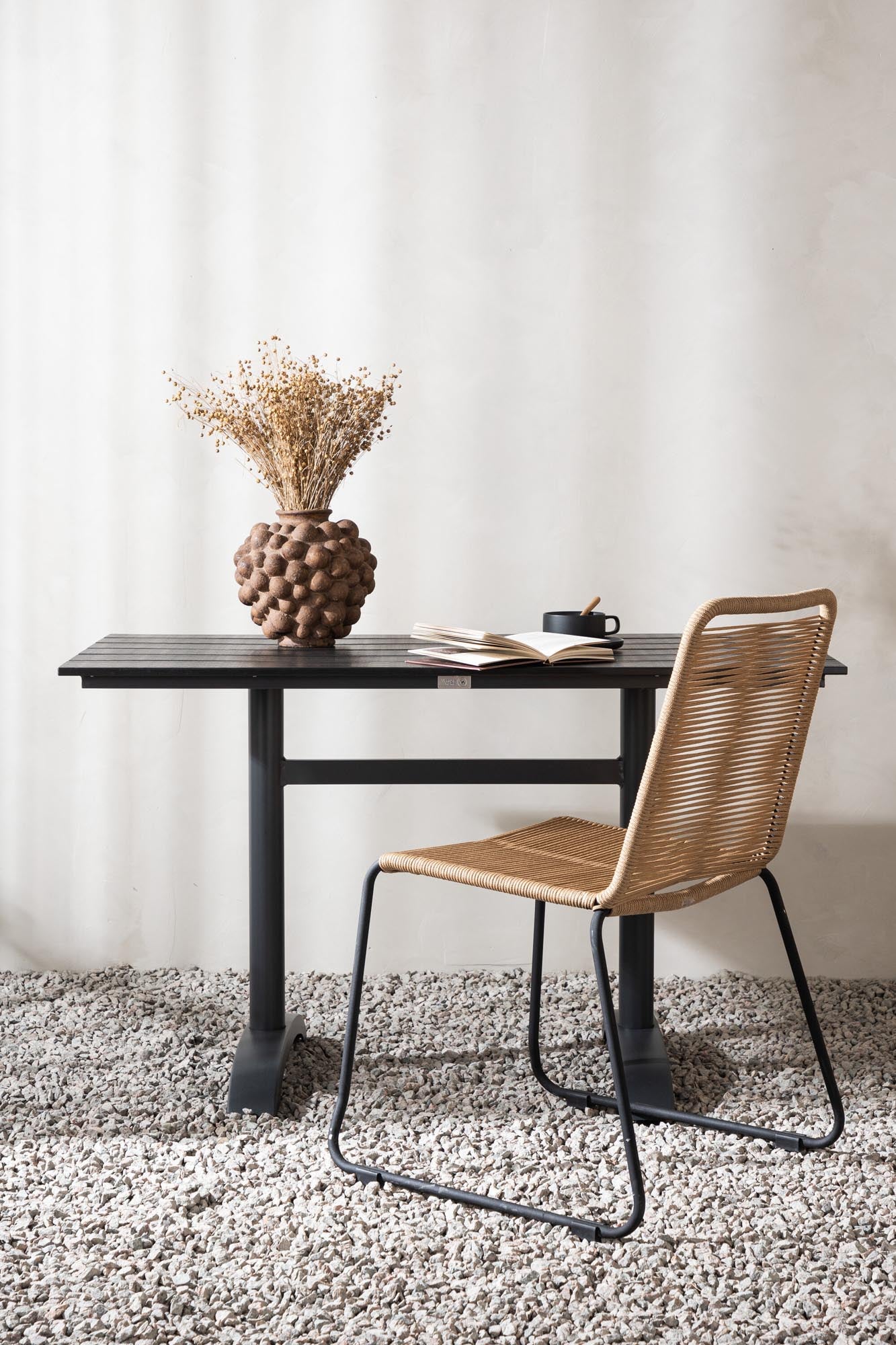 Denver Gartentisch in Schwarz präsentiert im Onlineshop von KAQTU Design AG. Gartentisch ist von Venture Home
