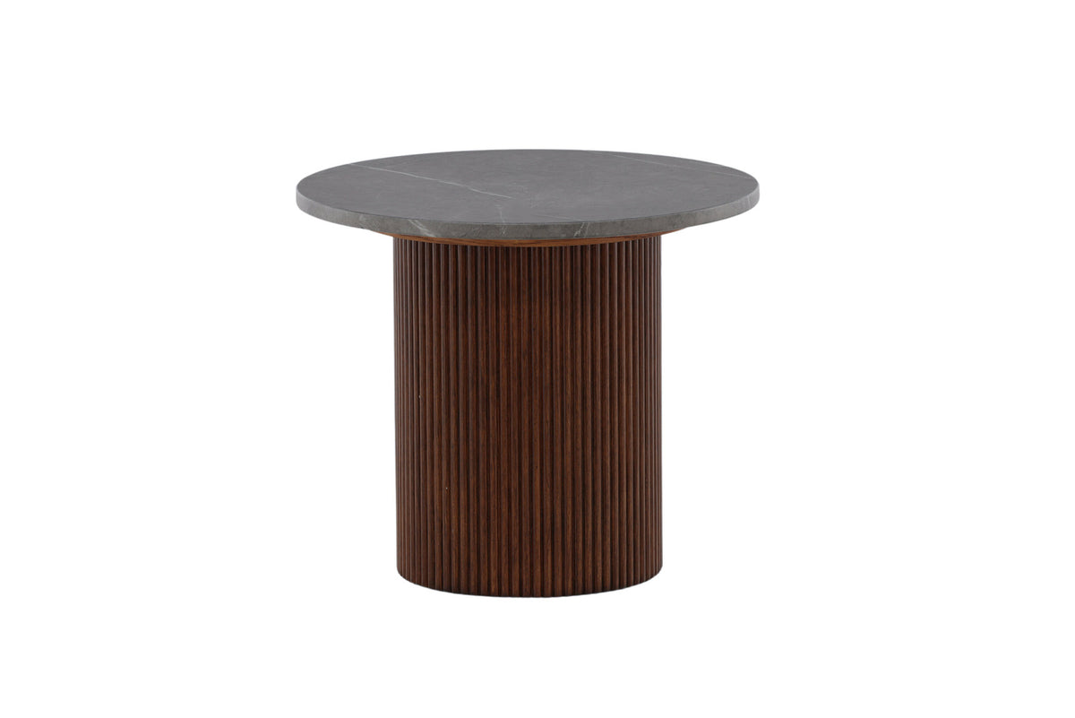 Härön Beistelltisch in Nussbaum präsentiert im Onlineshop von KAQTU Design AG. Beistelltisch ist von Vind
