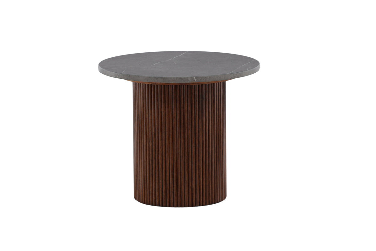 Härön Beistelltisch in Nussbaum präsentiert im Onlineshop von KAQTU Design AG. Beistelltisch ist von Vind